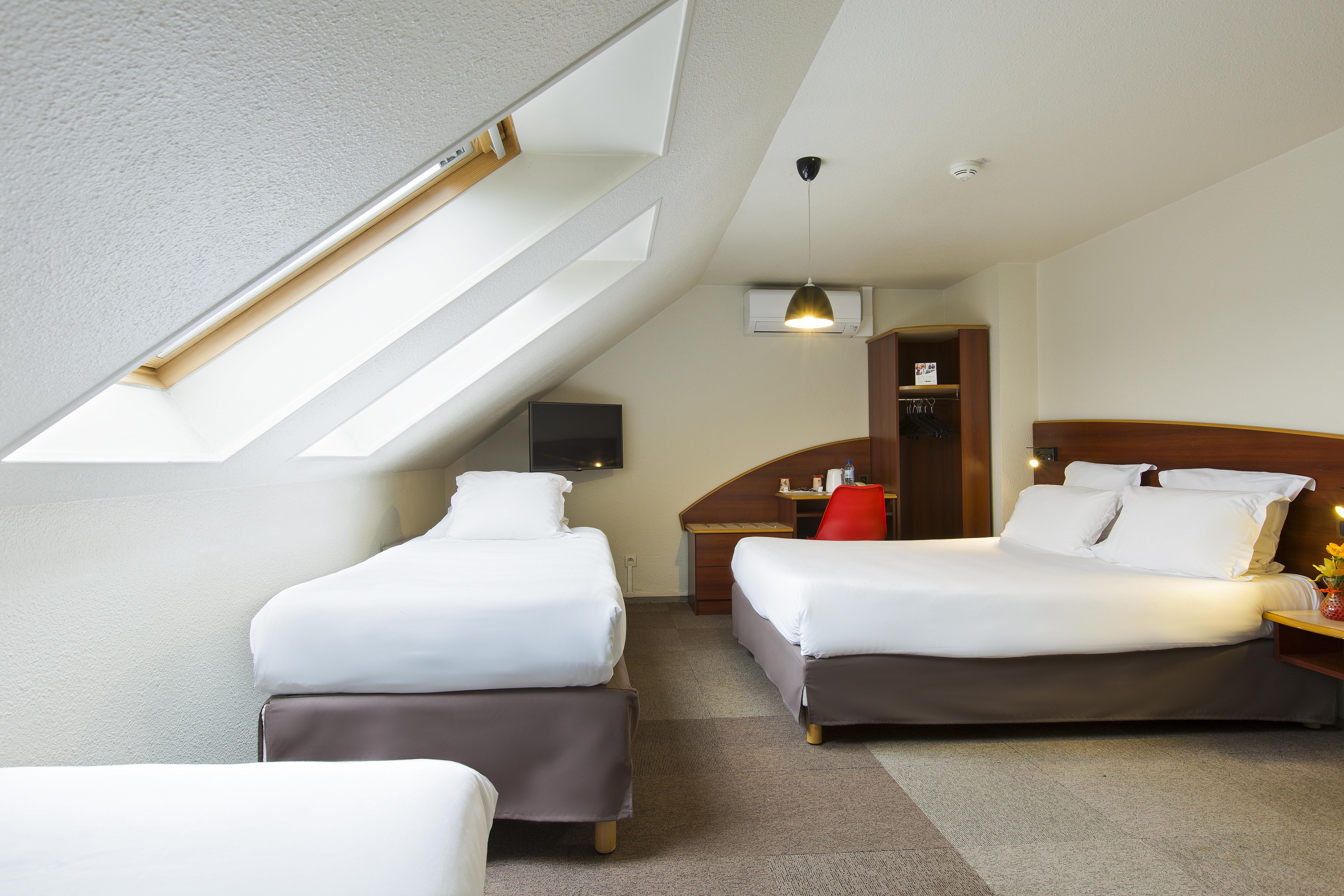 Comfort Hotel Etampes Luaran gambar